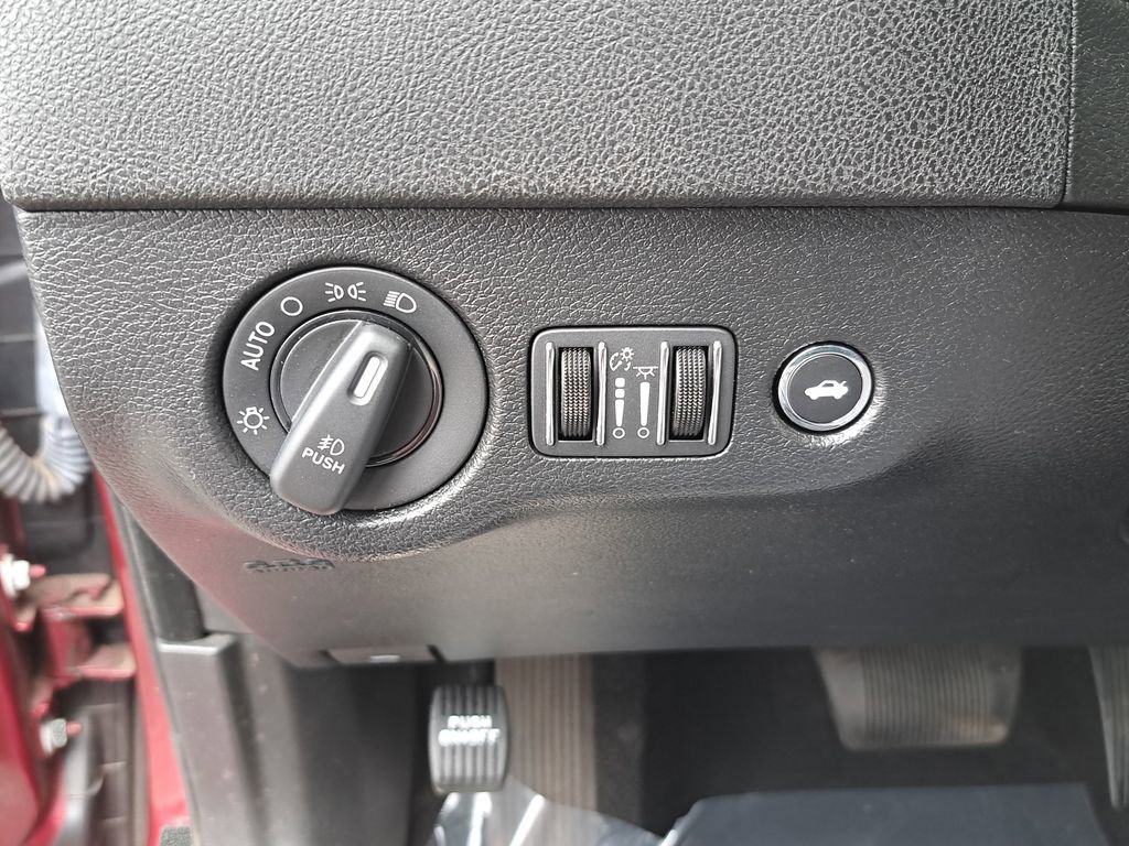 Certified 2022 Dodge Charger SXT w/ Blacktop Package AWD/4WD image 27