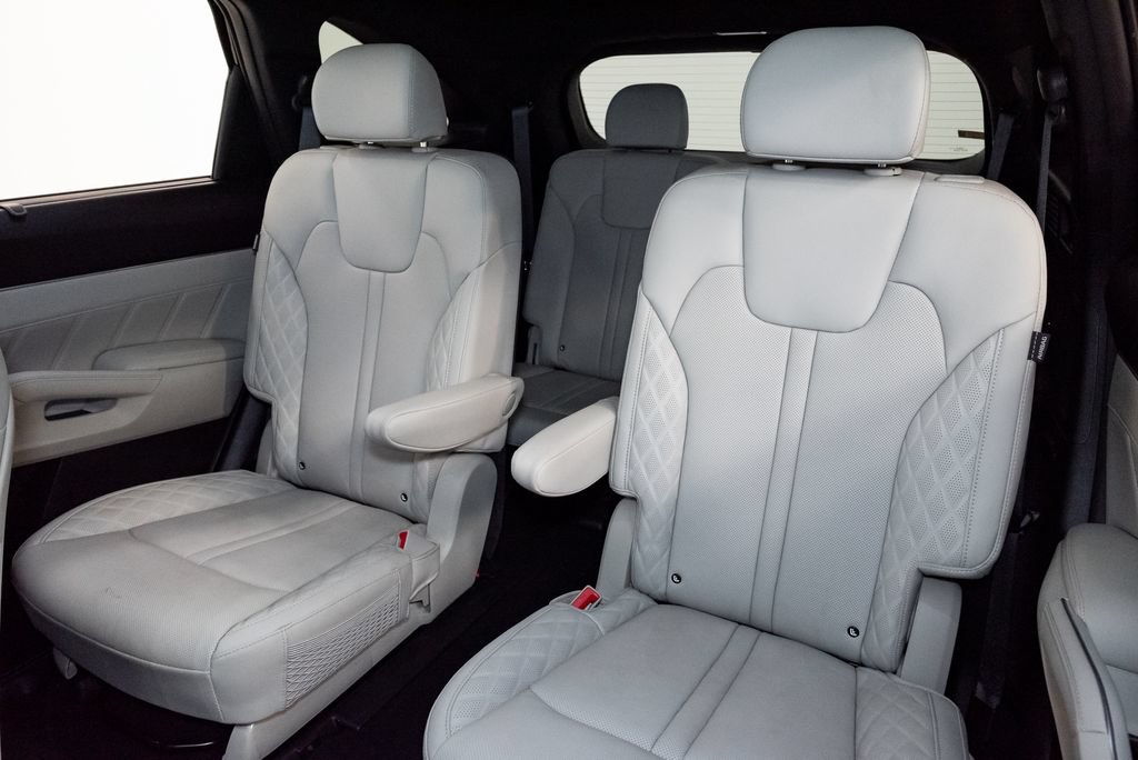 Certified 2025 Kia Sorento SX Prestige AWD/4WD image 27
