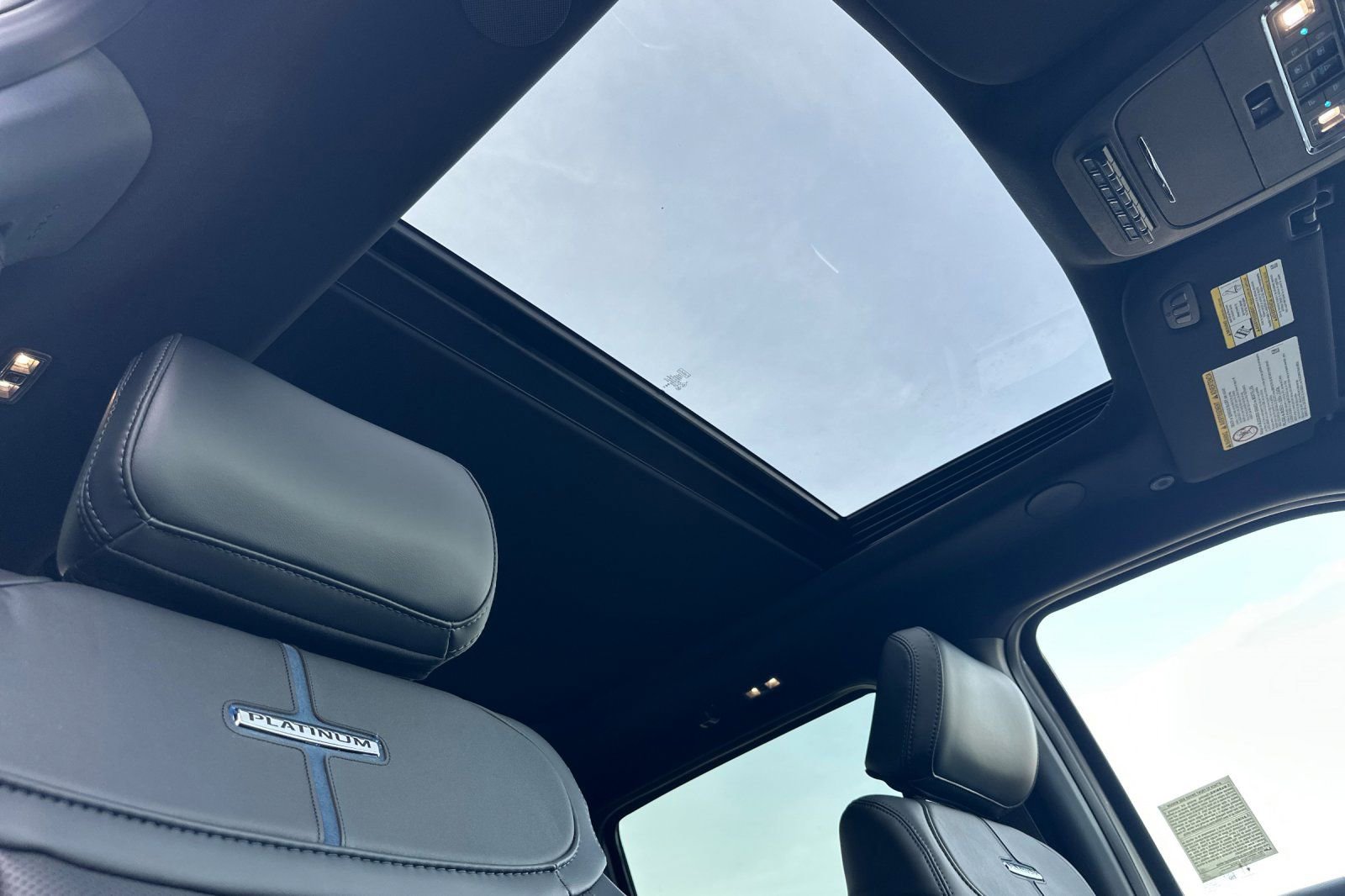 New 2026 Ford F250 Platinum w/ Tremor Off-Road Package image 15