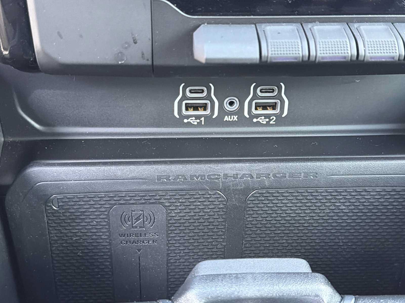 Used 2025 RAM 1500 Laramie RWD image 10