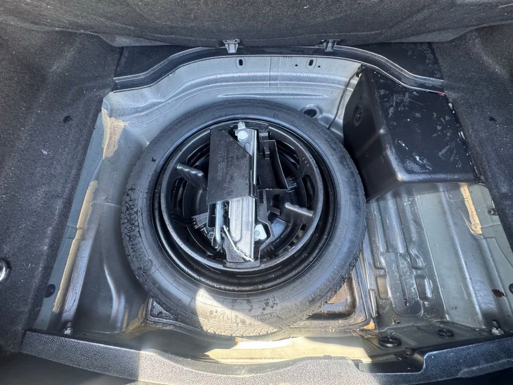 Used 2014 Mercedes-Benz C 300 4MATIC Sedan image 28