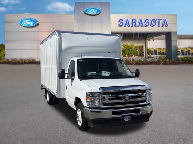 New 2026 Ford E-350 and Econoline 350 Super Duty w/ Power Equipment Group video 2