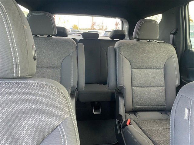 New 2025 Chevrolet Traverse LT w/ Driver Confidence Package FWD image 16