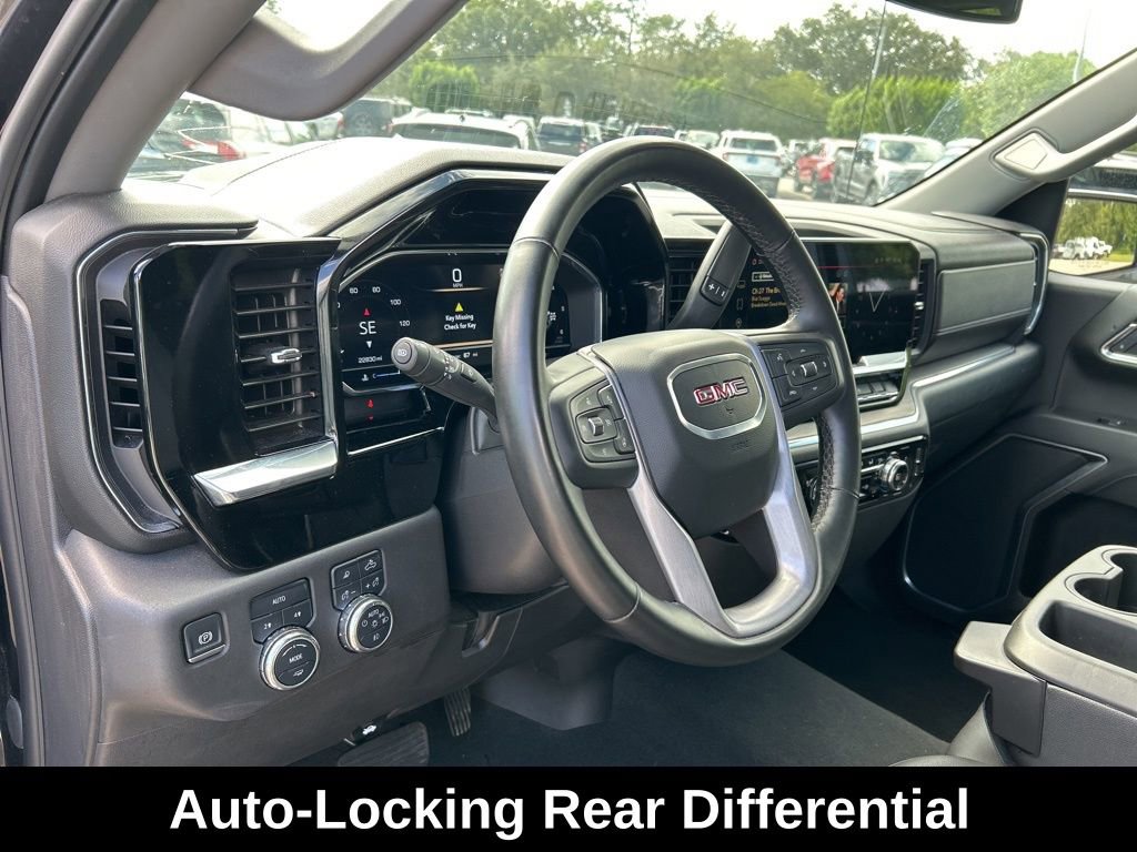 Used 2025 GMC Sierra 1500 SLT image 17