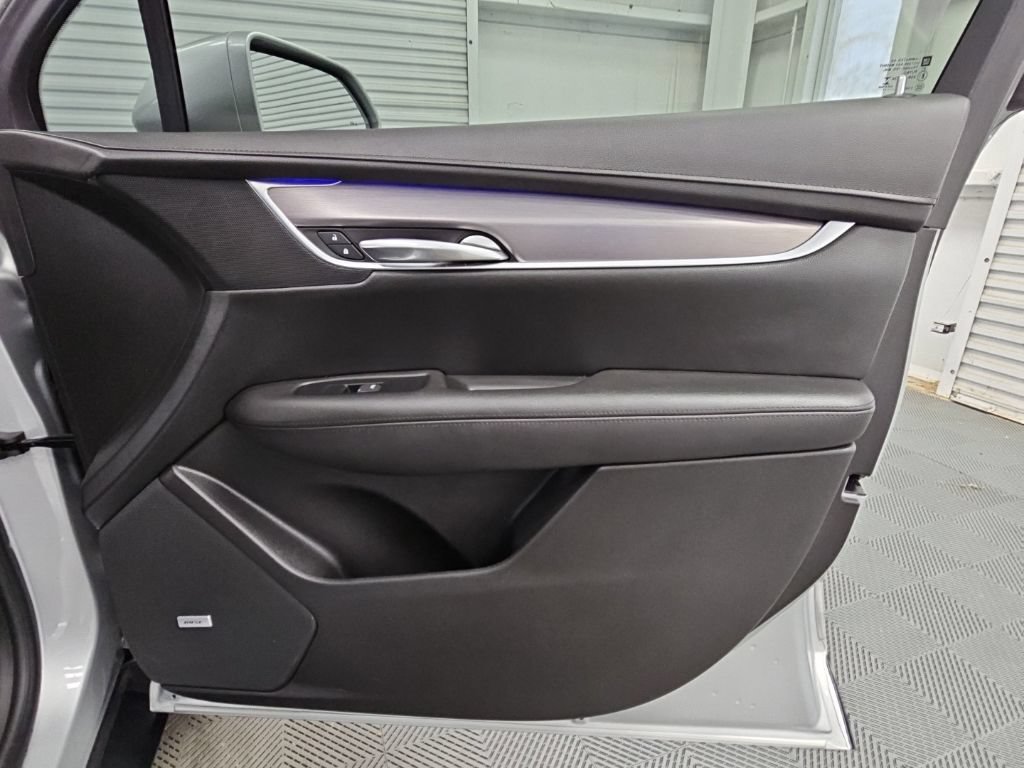 Used 2018 Cadillac XT5 Premium Luxury AWD/4WD image 41