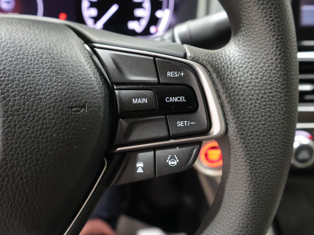 Used 2019 Honda Accord EX image 37