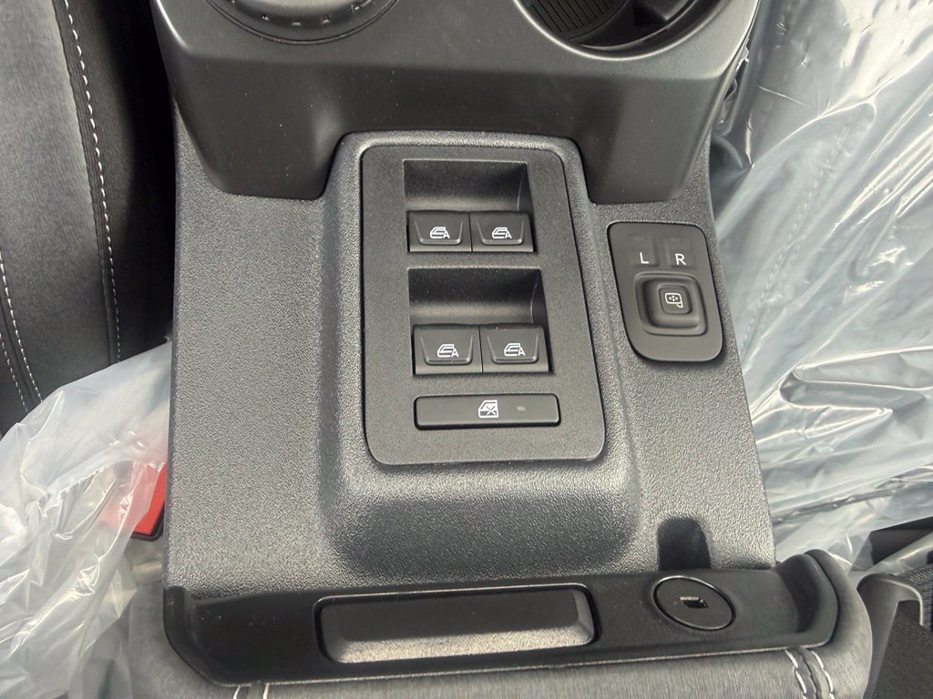 New 2026 Ford Bronco Big Bend AWD/4WD image 29