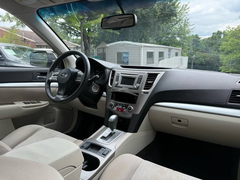 Used 2014 Subaru Outback 2.5i Premium w/ Popular Package #1A AWD/4WD image 14