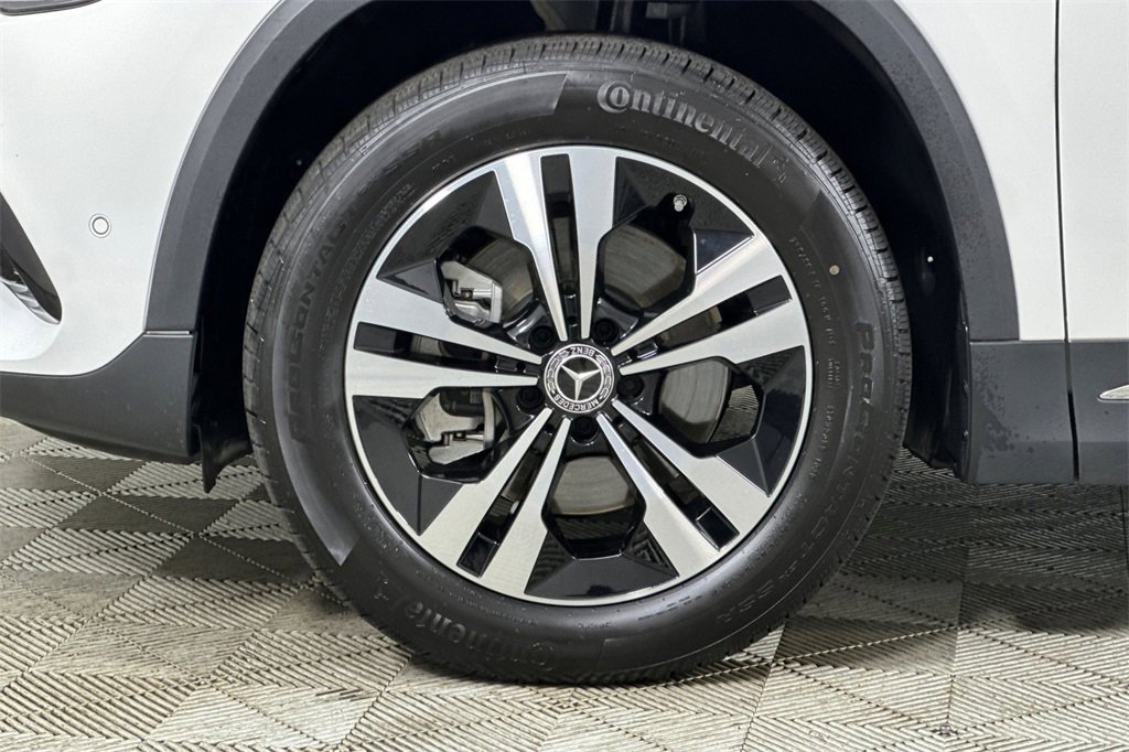 Certified 2026 Mercedes-Benz GLA 250 image 32