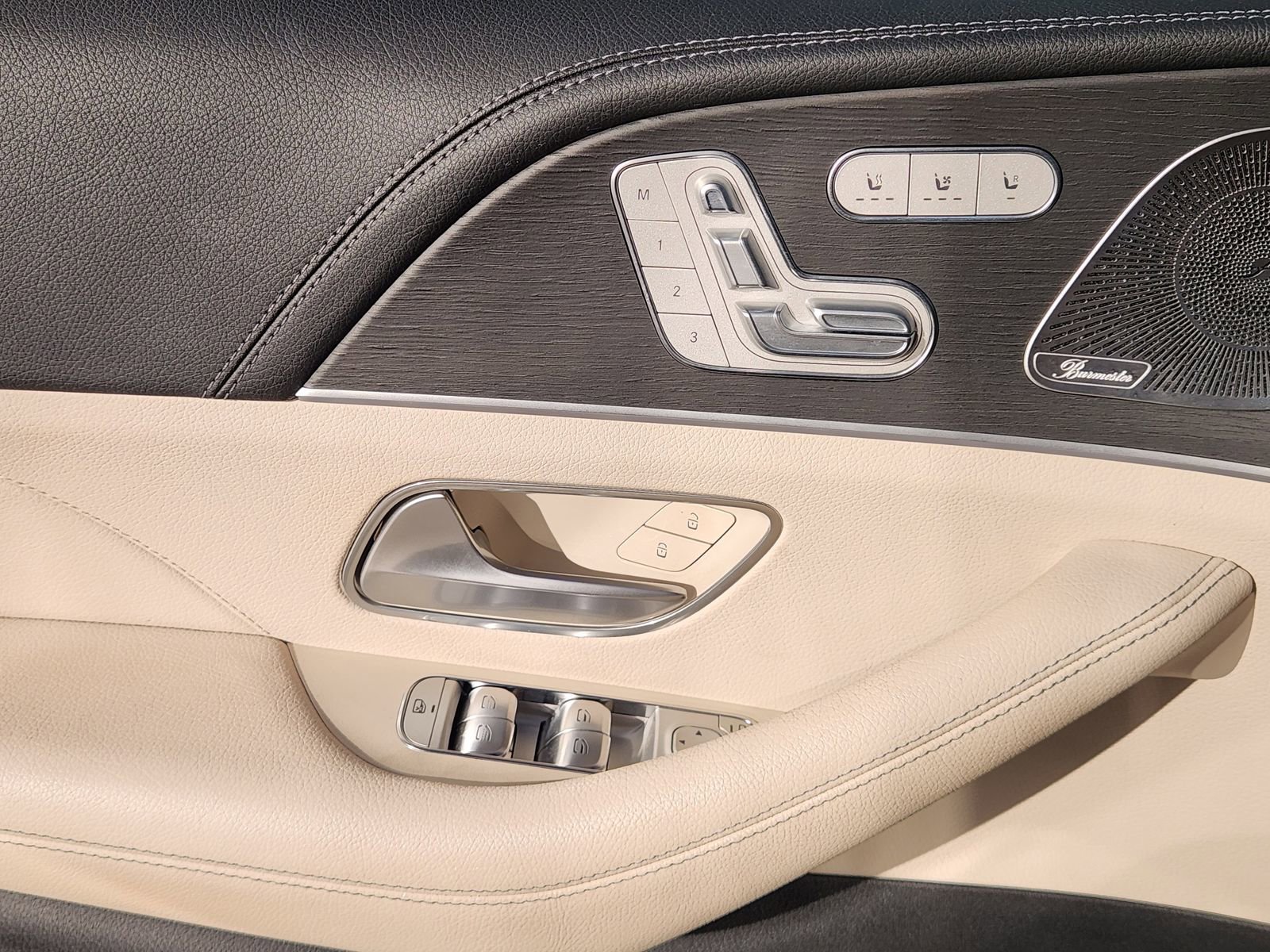 Used 2023 Mercedes-Benz GLS 450 GLS 450 image 25