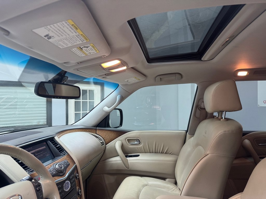 Used 2011 INFINITI QX56 2WD w/ Theater Pkg image 24