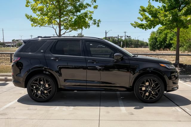 New 2026 Land Rover Discovery Sport Landmark AWD/4WD image 8
