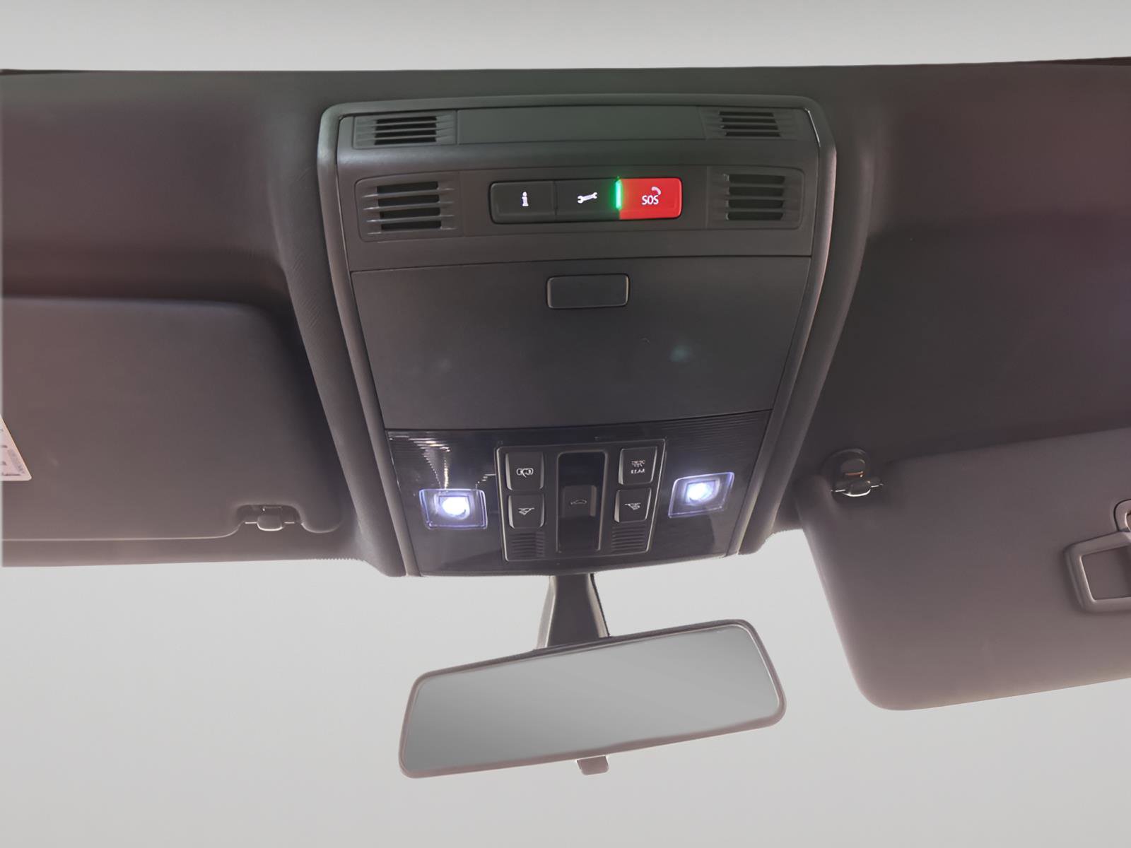 Used 2021 Volkswagen GTI SE image 29