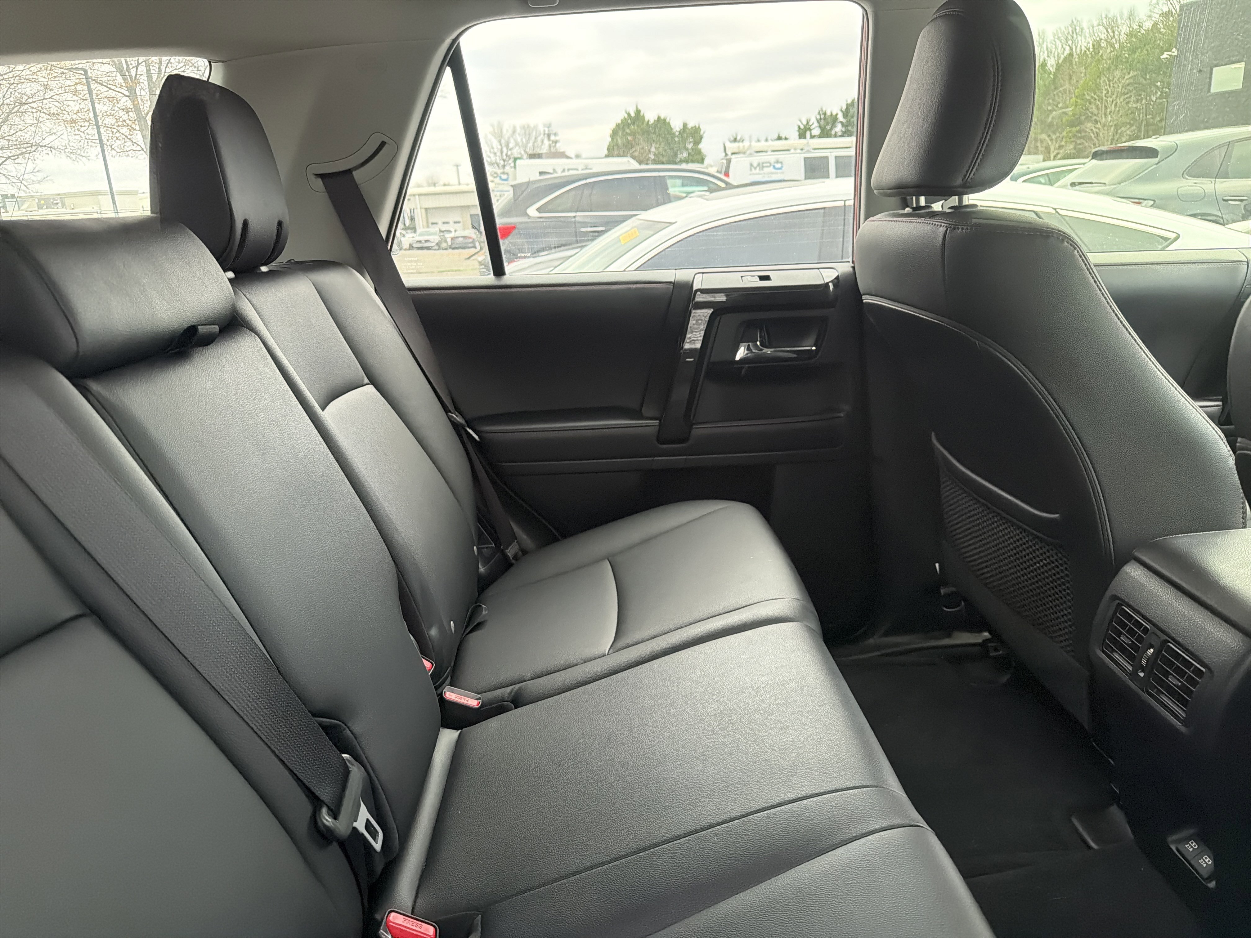 Used 2022 Toyota 4Runner TRD Off-Road Premium w/ Moonroof Package image 15