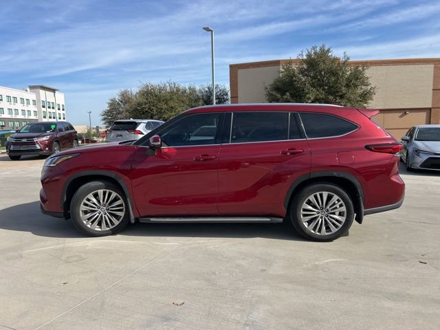Used 2023 Toyota Highlander Platinum image 8