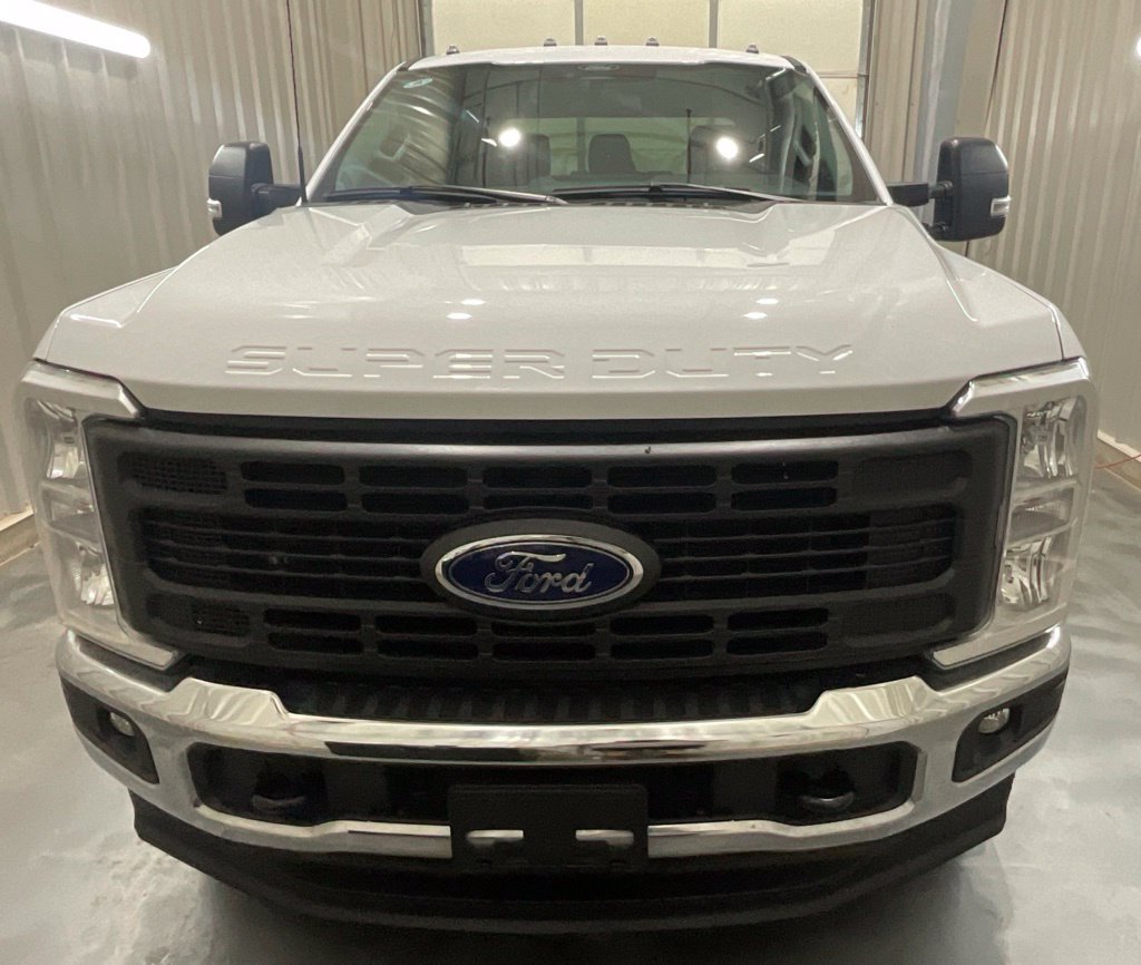 Used 2024 Ford F350 XL w/ XL Driver Assist Package AWD/4WD image 5