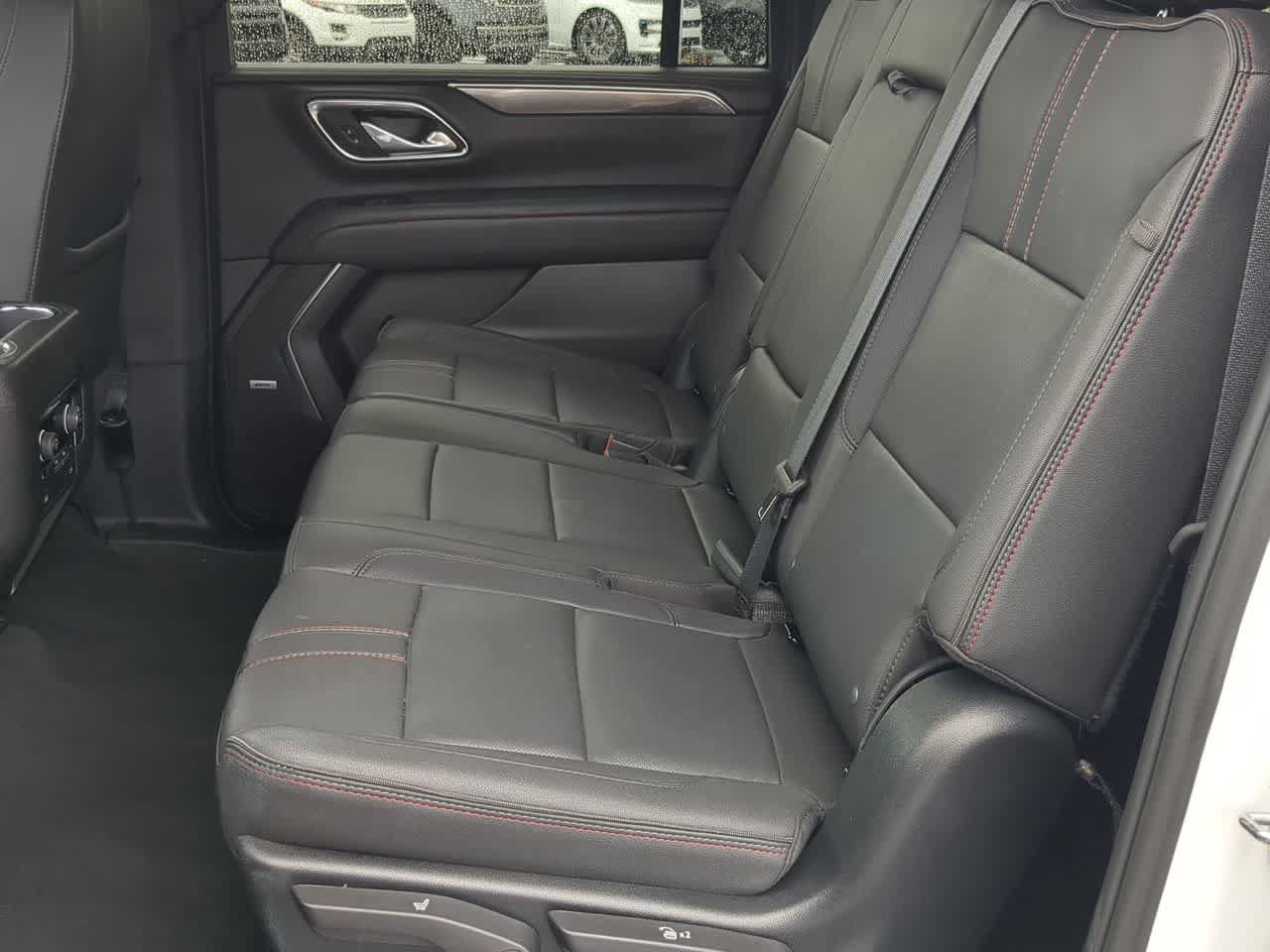 Used 2024 Chevrolet Suburban RST w/ Luxury Package AWD/4WD image 20