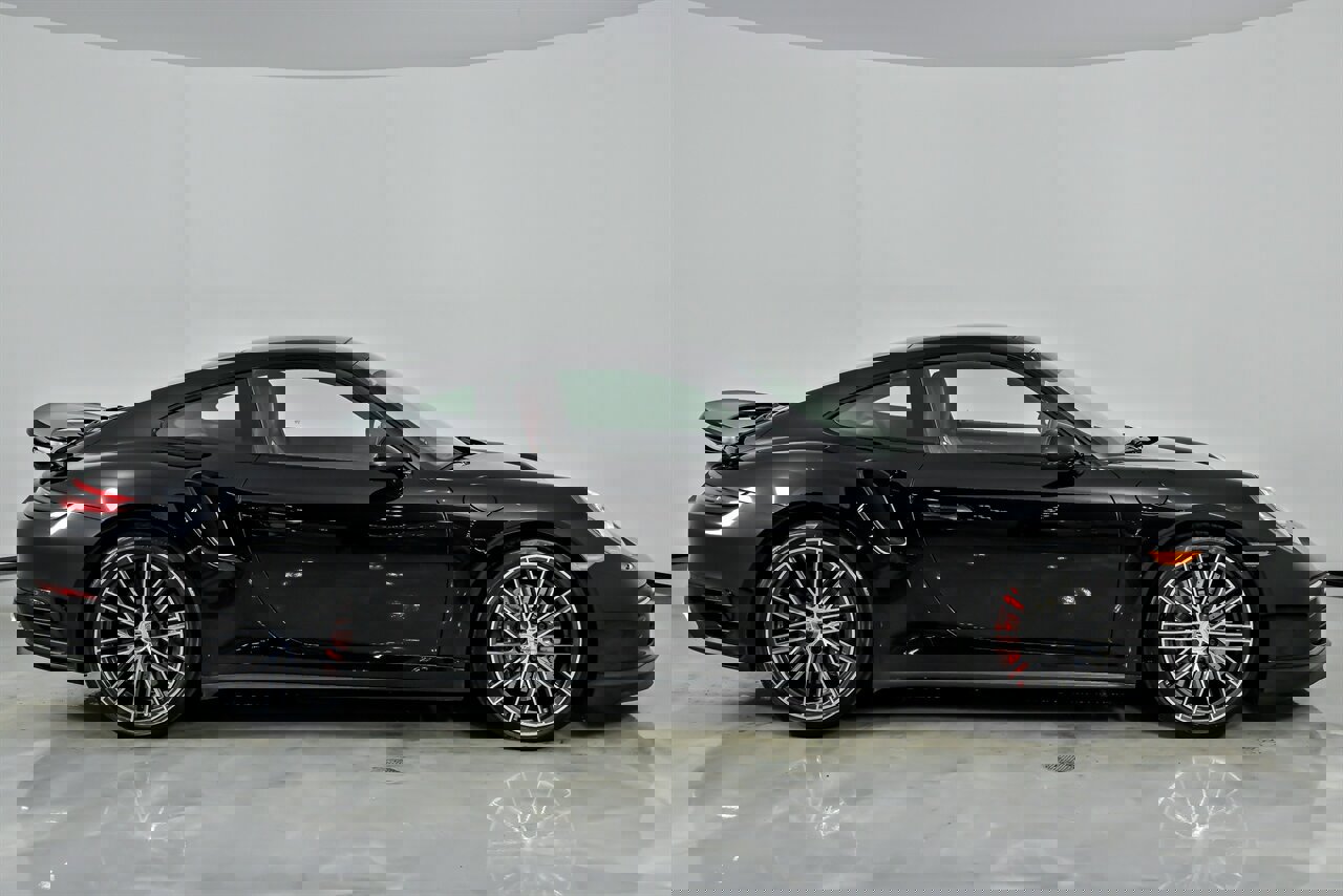 Used 2017 Porsche 911 Turbo image 14