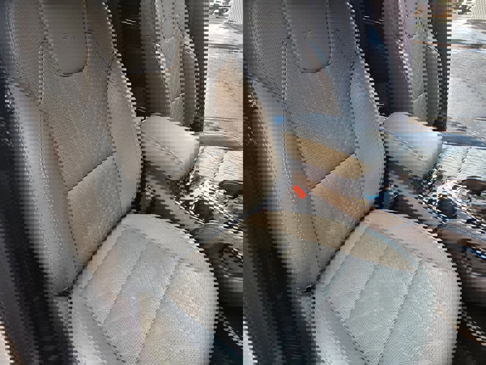 Used 2024 Kia Telluride SX Prestige X-Line image 32