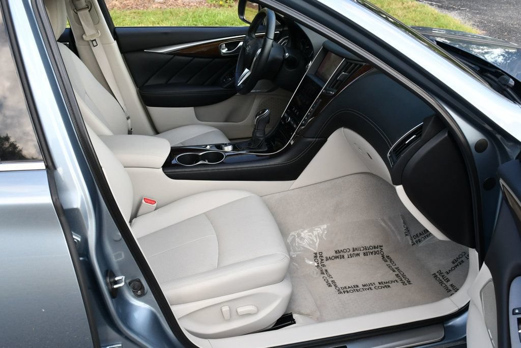Used 2018 INFINITI Q50 Luxe w/ Sensory Package (Luxe) RWD image 42