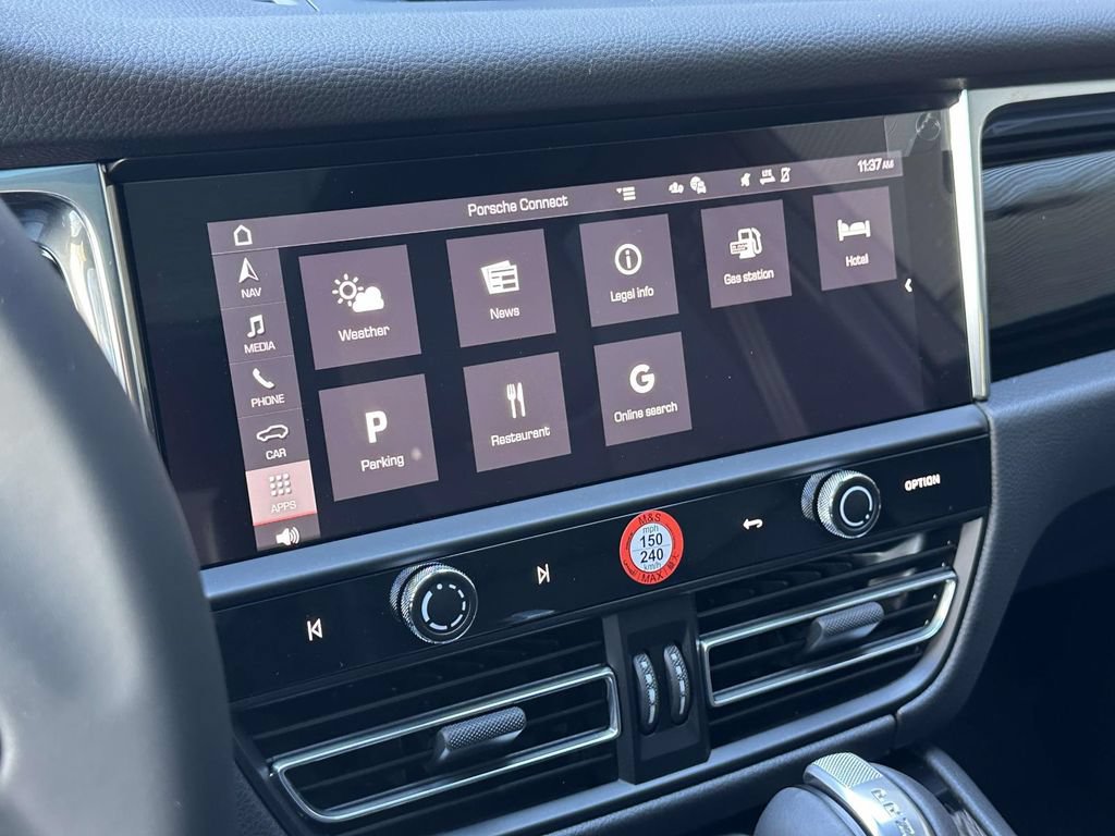 New 2026 Porsche Macan AWD/4WD image 26