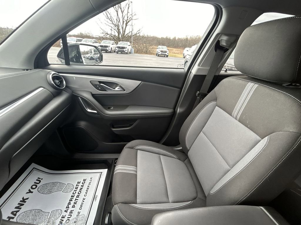 Used 2023 Chevrolet Blazer LT w/ Convenience Package image 13