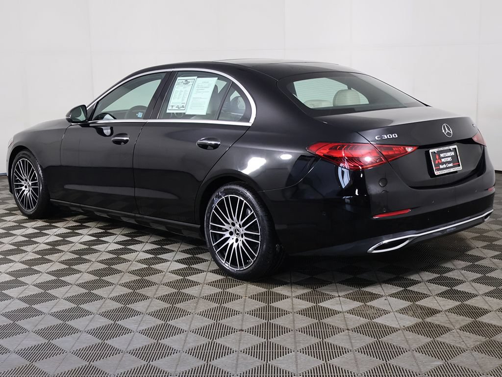 Used 2023 Mercedes-Benz C 300 4MATIC Sedan w/ Exclusive Trim Package image 10