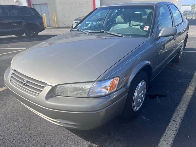 Used 1999 Toyota Camry XLE