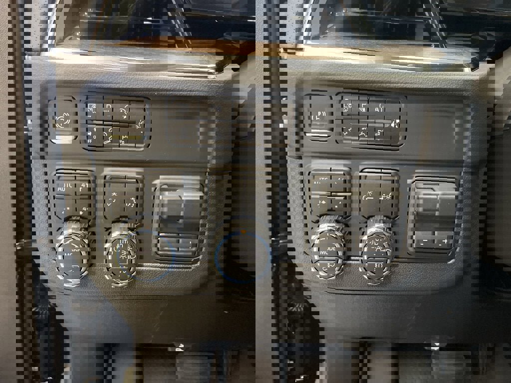 New 2026 Chevrolet Tahoe High Country image 28