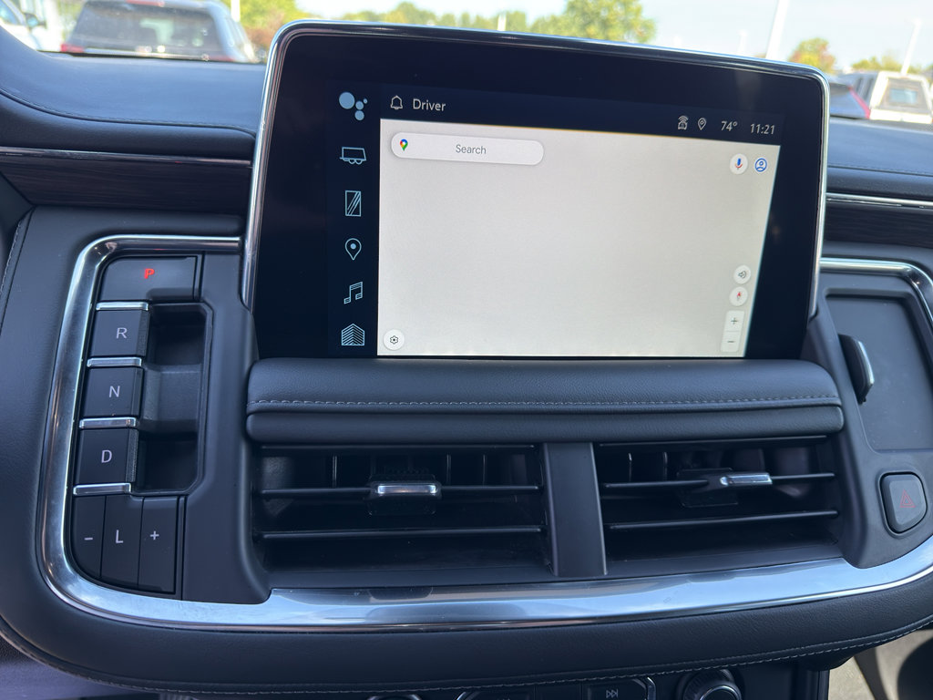 Used 2024 Chevrolet Suburban LT image 17