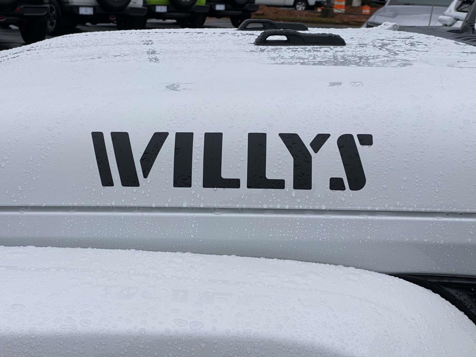 Certified 2021 Jeep Gladiator Willys image 26