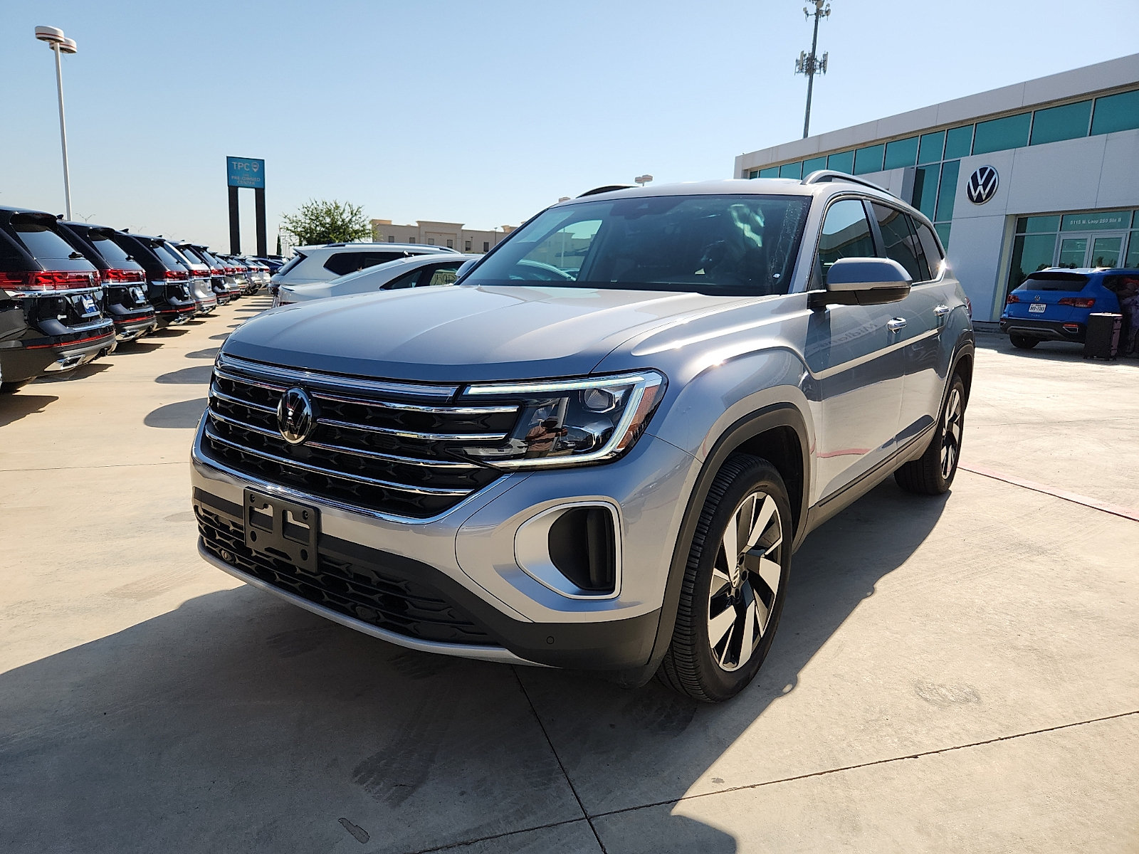 Certified 2026 Volkswagen Atlas SE FWD video 2