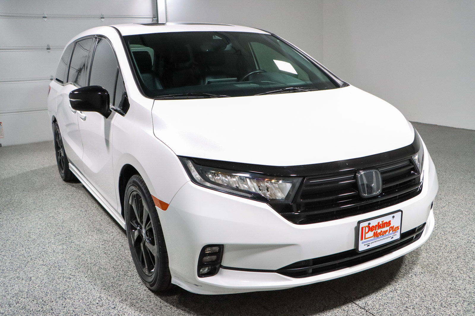 Used 2024 Honda Odyssey Sport image 5