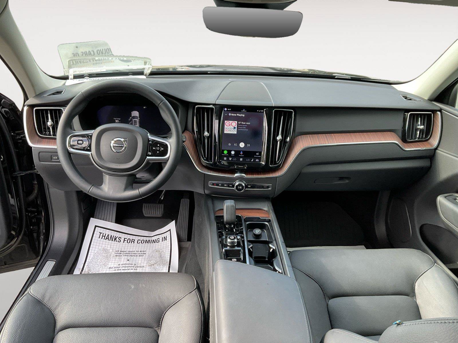 Certified 2023 Volvo XC60 B5 Plus AWD/4WD image 10