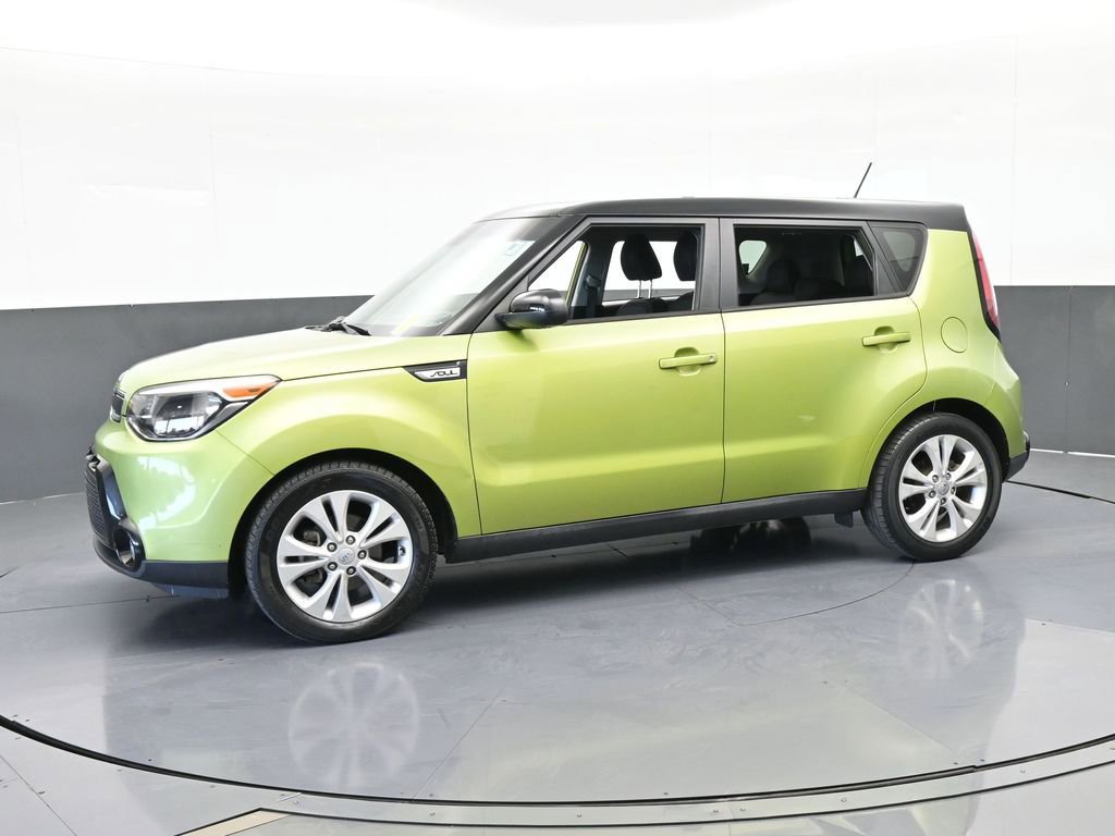 Used 2016 Kia Soul + image 2