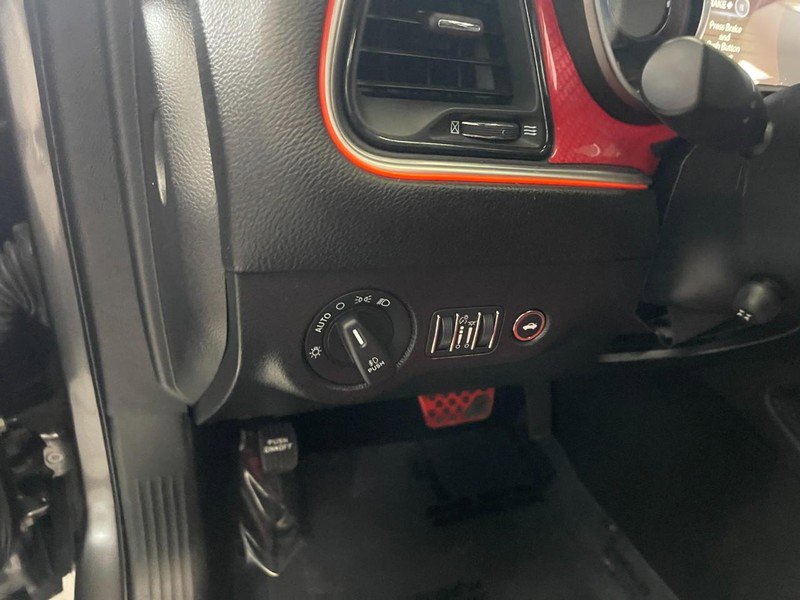 Used 2019 Dodge Challenger R/T w/ Plus Package image 21