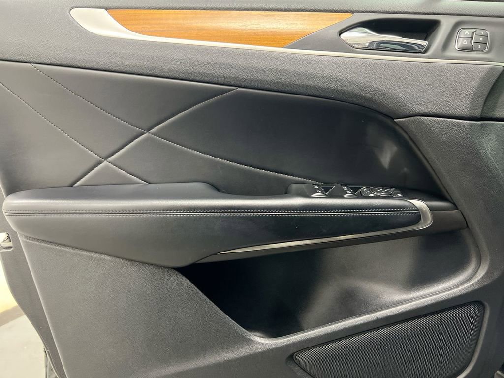 Used 2019 Lincoln MKC Reserve w/ MKC Climate Package image 22