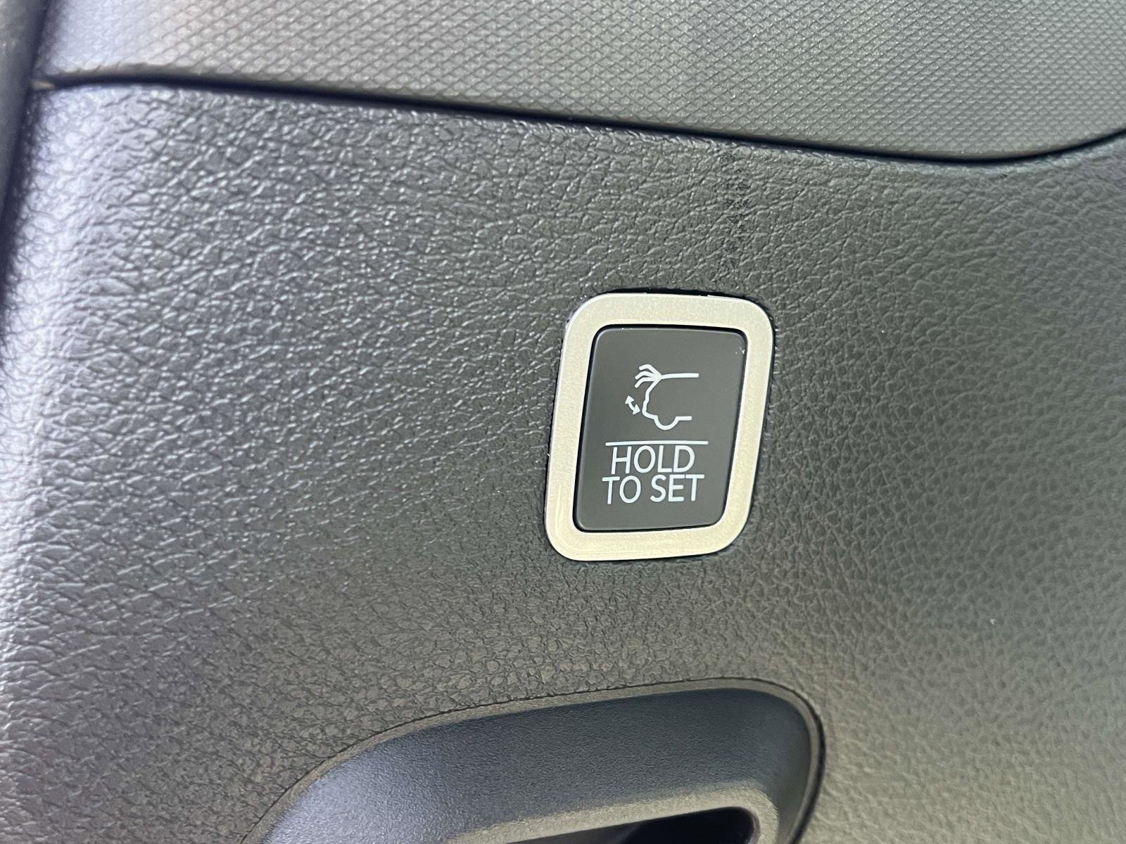 New 2026 Jeep Grand Wagoneer 4WD image 6