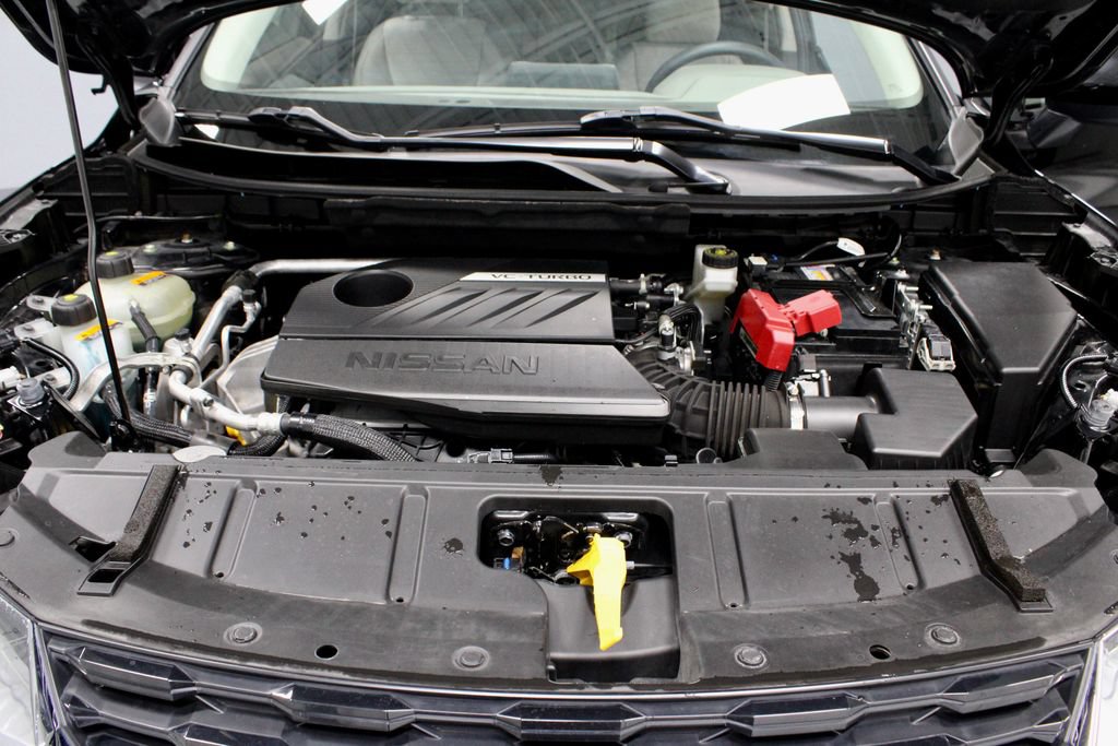 Used 2023 Nissan Rogue SV FWD image 16