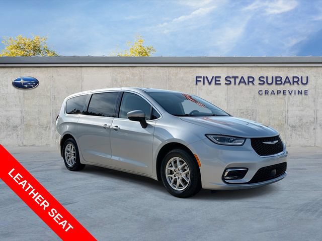 Used 2023 Chrysler Pacifica Touring-L