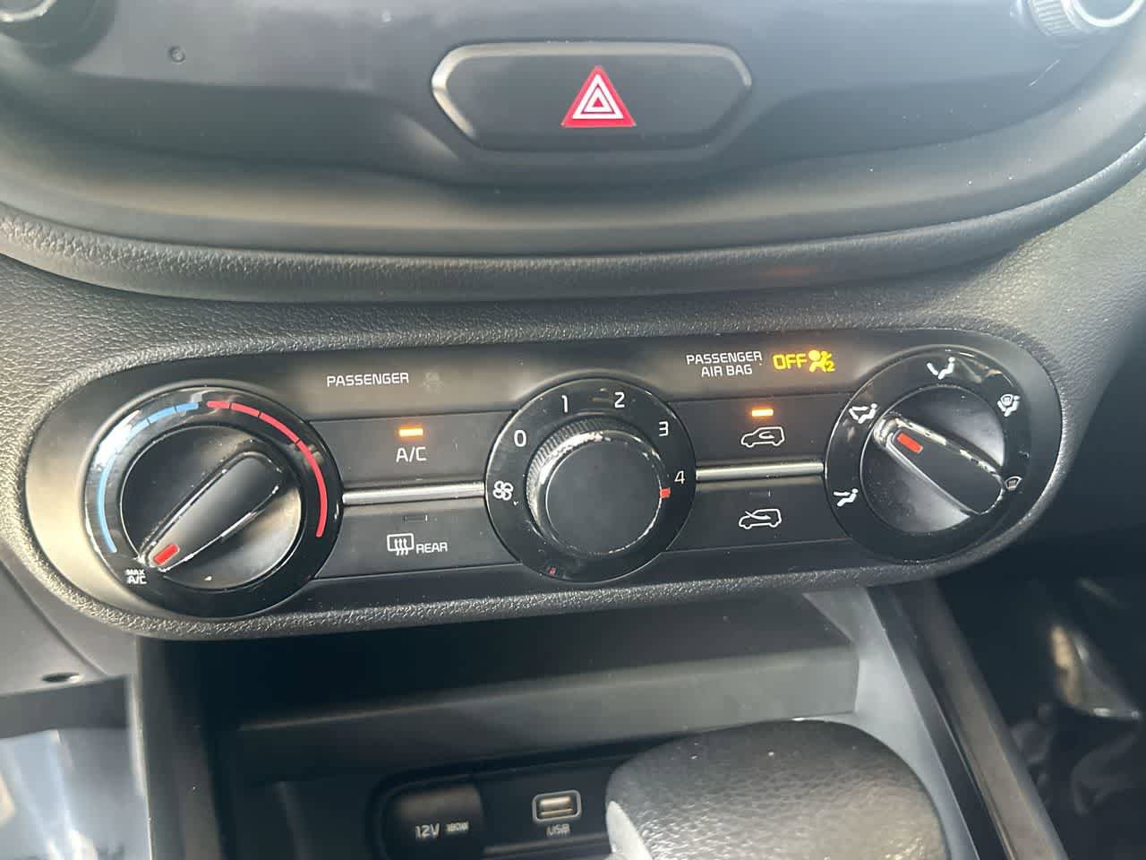 Used 2020 Kia Soul S FWD image 20