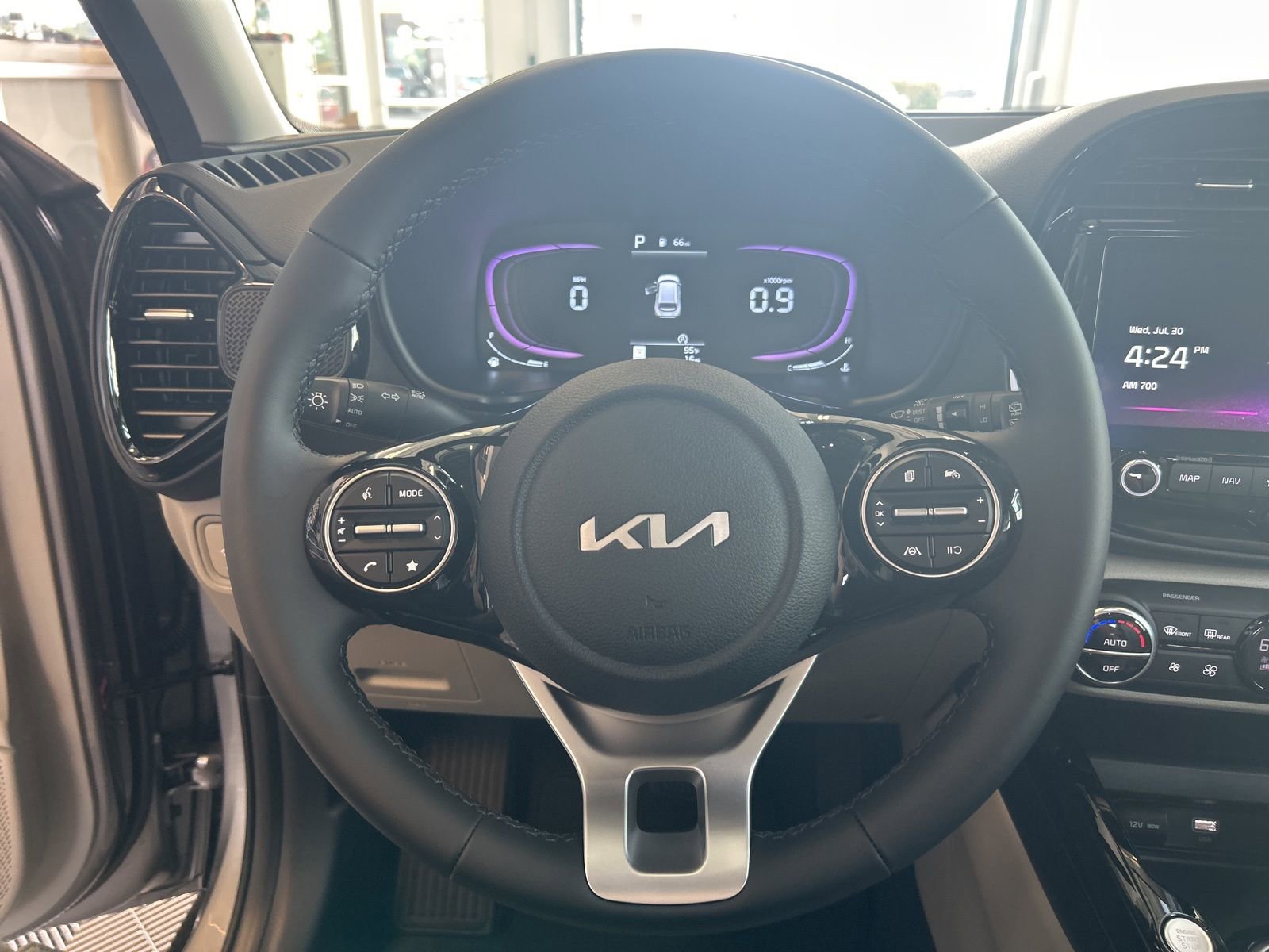 New 2025 Kia Soul EX image 18