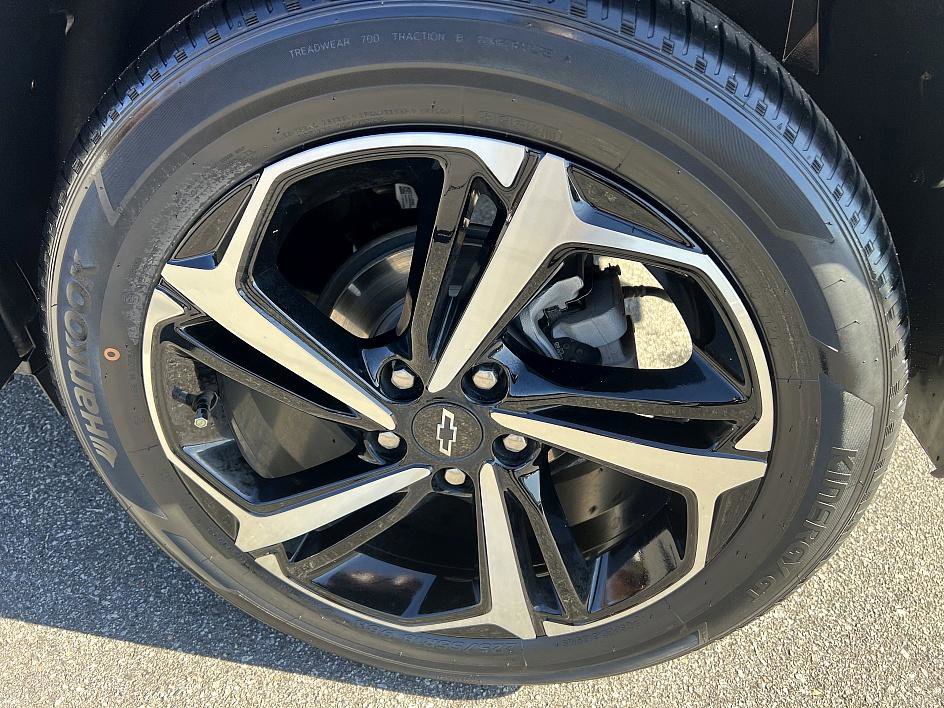 Used 2021 Chevrolet TrailBlazer RS w/ Sun and Liftgate Package image 10