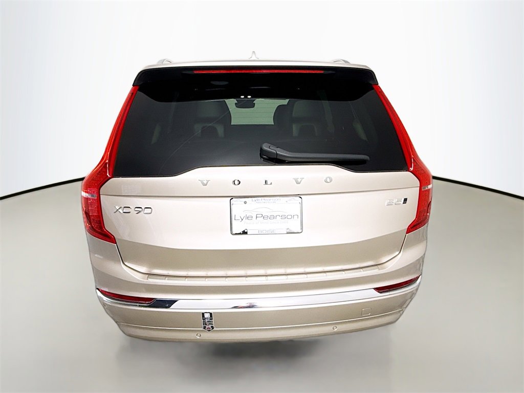 Used 2023 Volvo XC90 B5 Plus w/ Protection Package Premier image 26