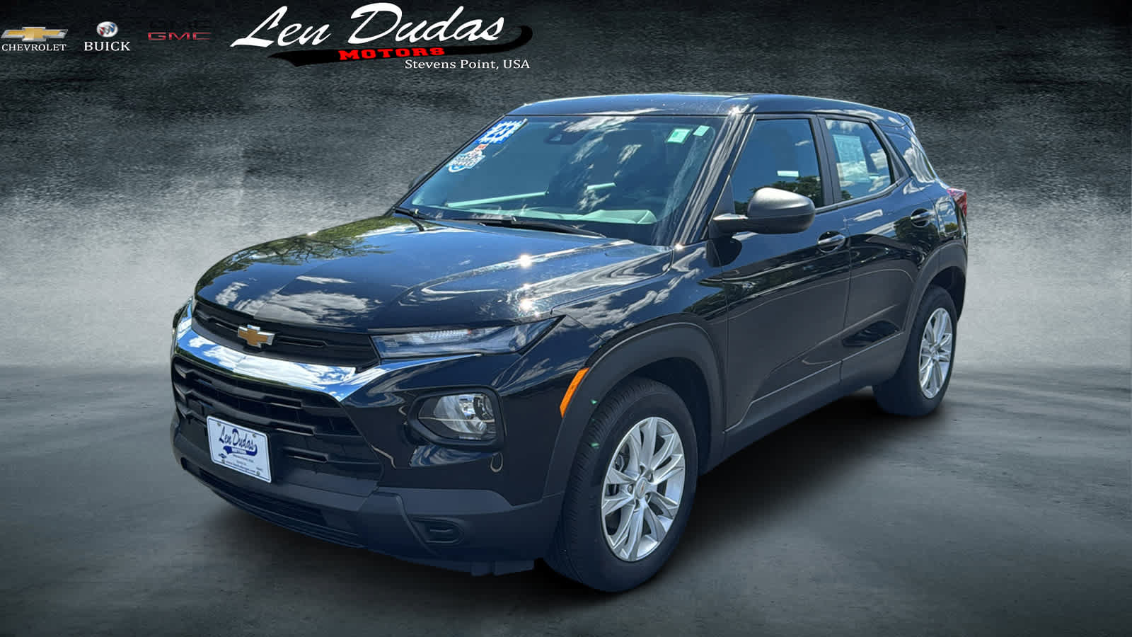 Certified 2023 Chevrolet TrailBlazer LS FWD image 2