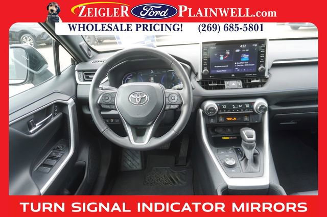 Used 2022 Toyota RAV4 XSE image 13