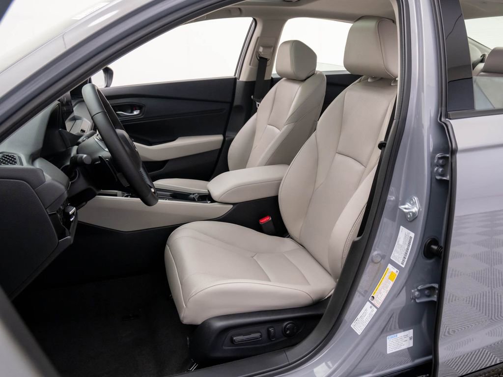 Certified 2025 Honda Accord EX-L image 15