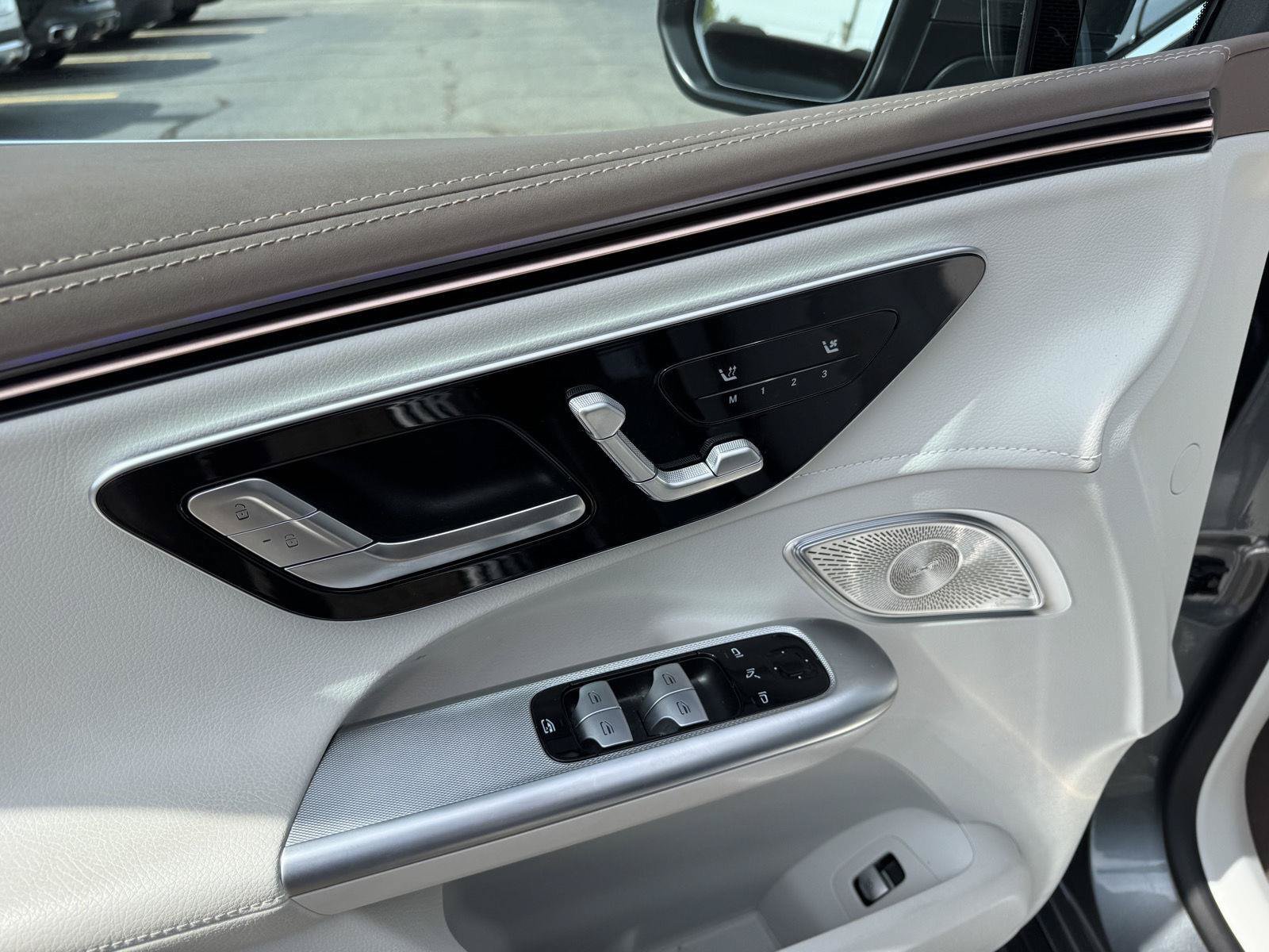 Used 2023 Mercedes-Benz EQE 350+ SUV w/ Exclusive Trim Package image 19