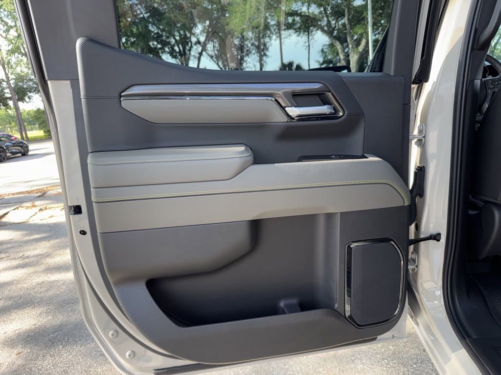 Used 2026 Chevrolet Silverado 1500 ZR2 AWD/4WD image 33