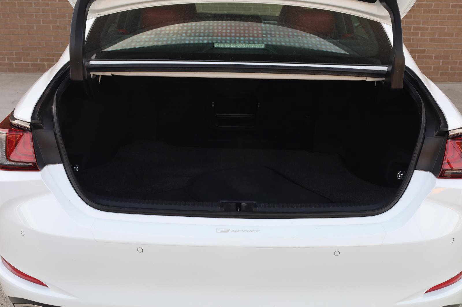 Used 2021 Lexus ES 350 F Sport w/ Accessory Package 2 FWD image 12